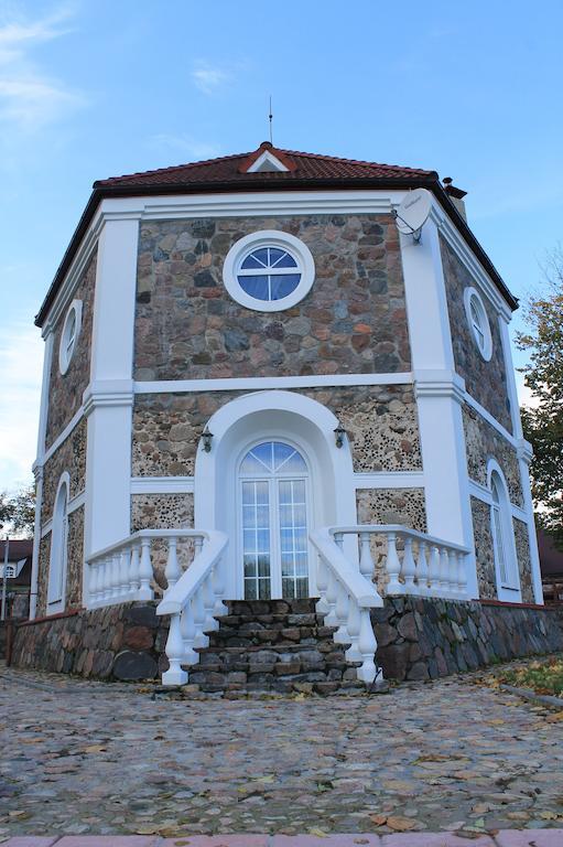 Karalinski Falvarok Tyzengauza Otel Korolino  Dış mekan fotoğraf