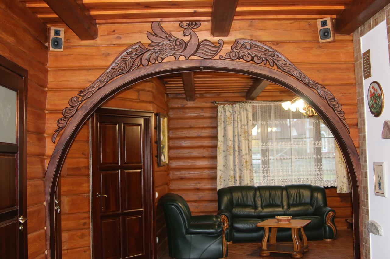 Karalinski Falvarok Tyzengauza Otel Korolino  Dış mekan fotoğraf